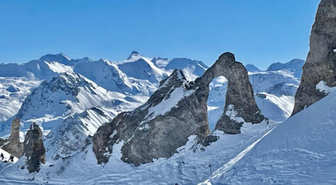 Auge der Nadel oder Aguille Percee